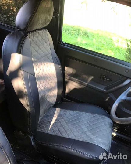 Чехлы на LADA