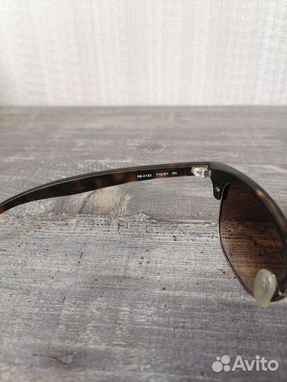 Солнцезащитные очки ray ban