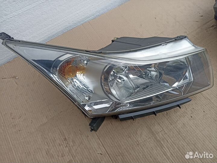 Фара правая Шевроле Круз рестайлинг