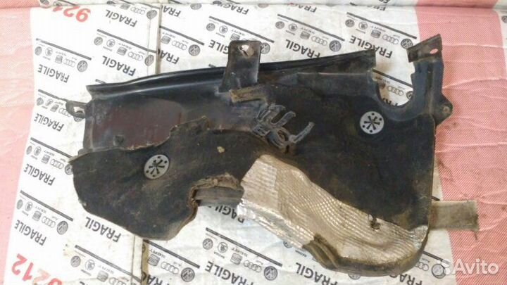 Защита двигателя правая Porsche Cayenne 4.5 V8