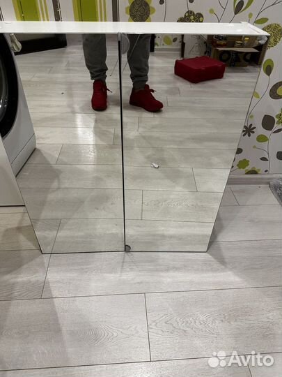 Зеркало шкаф в ванную