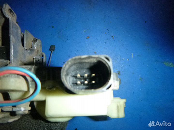 Замок двери задней правой skoda octavia 1997-2000