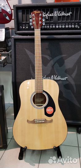 Fender FA-125 - акустическая гитара с чехлом