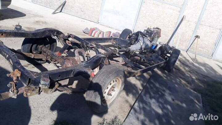 Рама toyota crown ls136