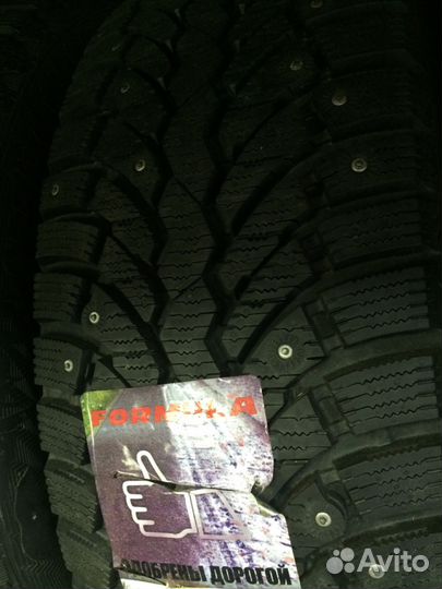 Pirelli Formula Ice 225/60 R17