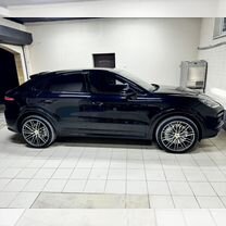 Porsche Cayenne Coupe 4.0 AT, 2019, 120 000 км, с пробегом, цена 10 850 000 руб.