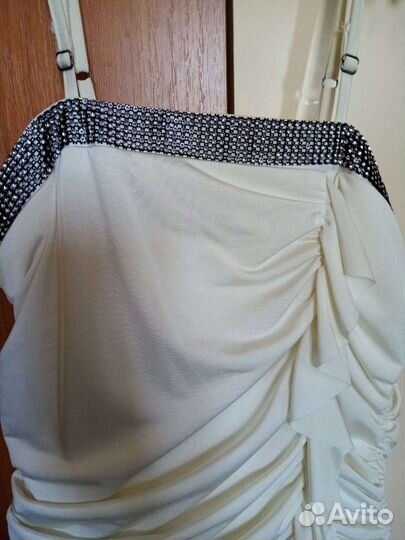 Платье праздничное