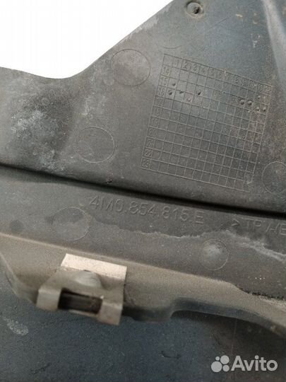 Брызговик задний левый Audi Q7 4M crec 2016