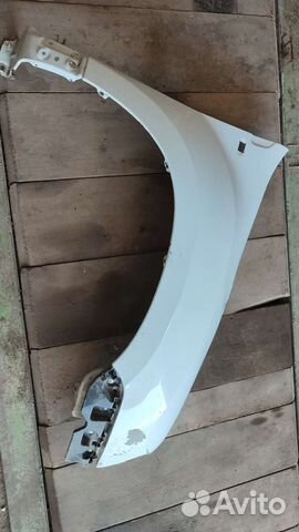 Крыло от renault duster