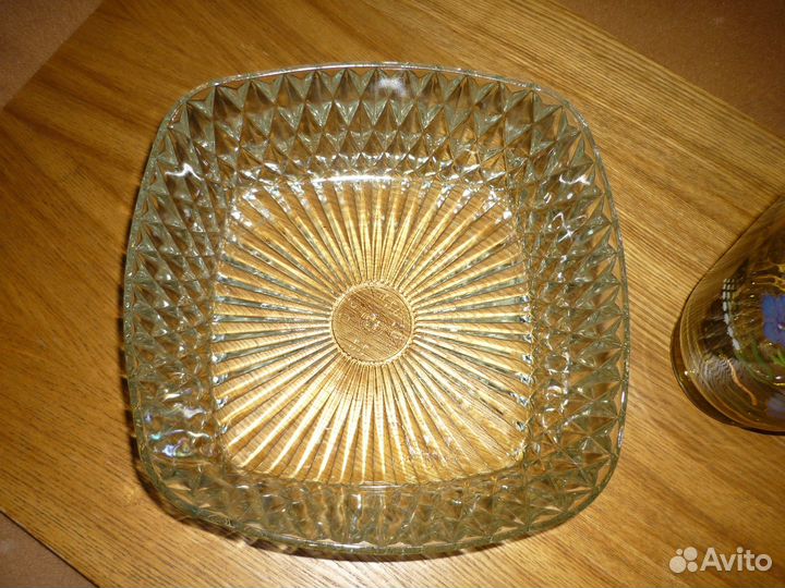 Ваза под цветы,вазы из стекла СССР