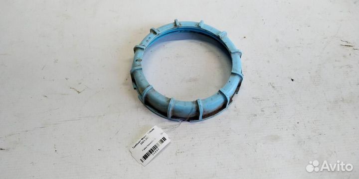 Гайка топливного бака Mazda Tribute 01-07г