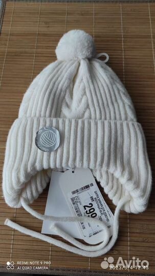 Шапка для девочки новая