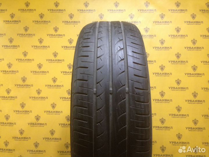 Yokohama BluEarth AE01 185/60 R15 92V
