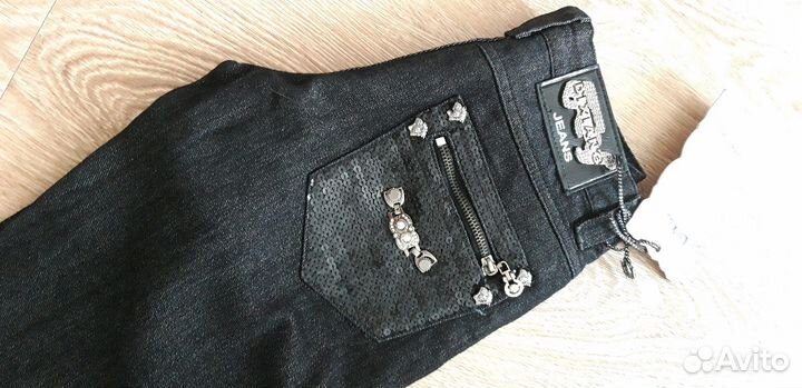 Продам джинсы