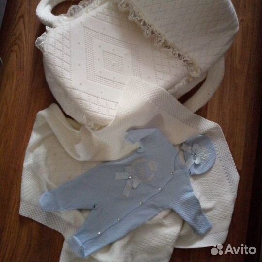 Комплект на выписку б/у1 раз, сделано на заказ