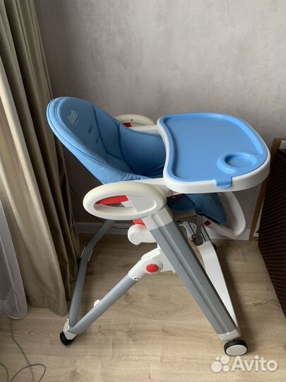 Стульчик для кормления nuovita