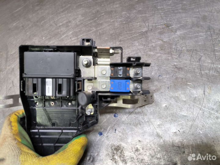 Рено Аркана клейма аккумулятора