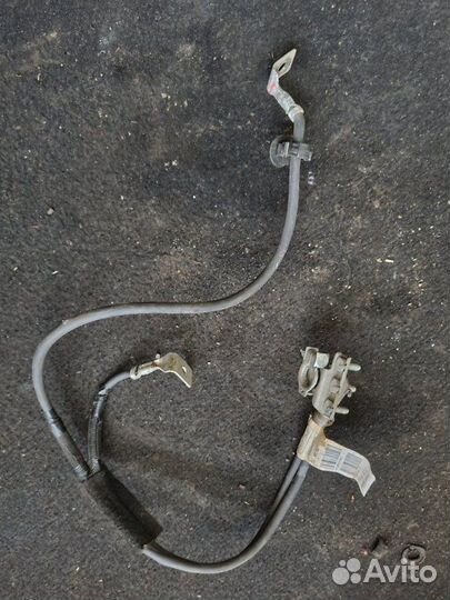 Клемма аккумулятора Renault Duster 1 1.6 K4M 2012