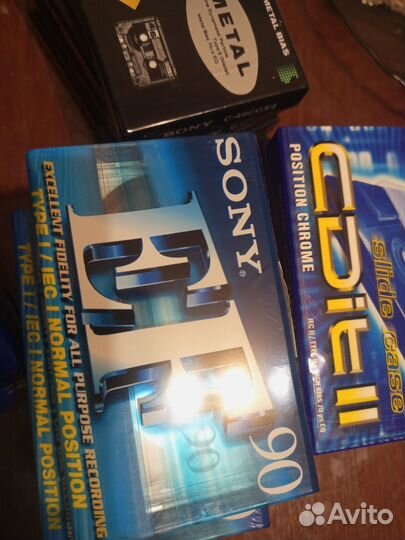 Аудиокассеты новые запечатанные sony