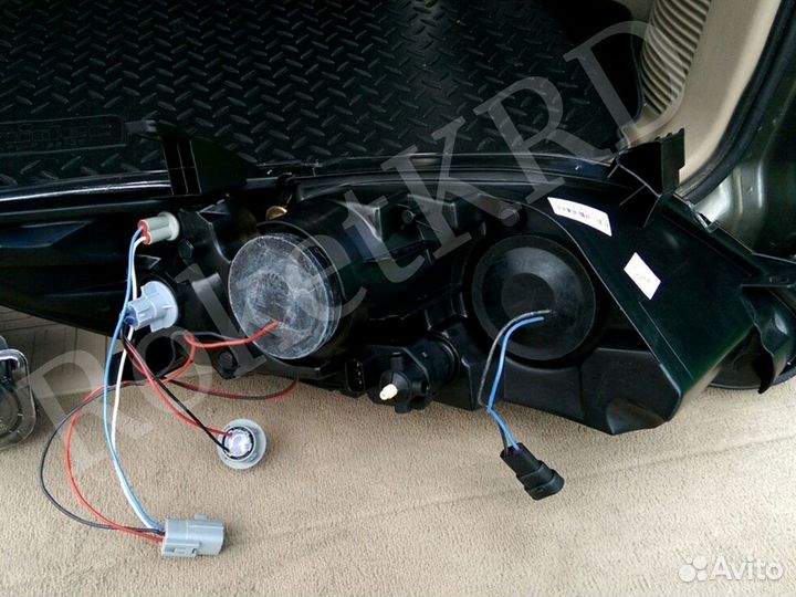 Фары Toyota Camry 40 в Наличии