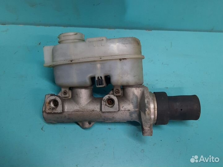 Главный тормозной цилиндр chrysler voyager 3