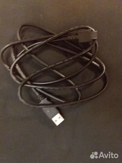 Кабели для зарядки: USB - micro USB