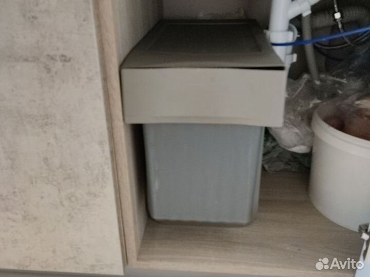 Держатель для мусорного ведра прямоуготьного