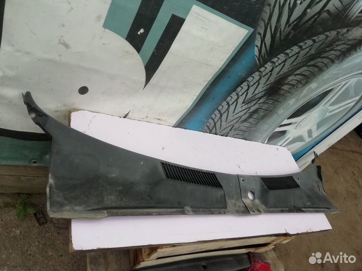 Жабо (планка под лобовое стекло ) Lanos