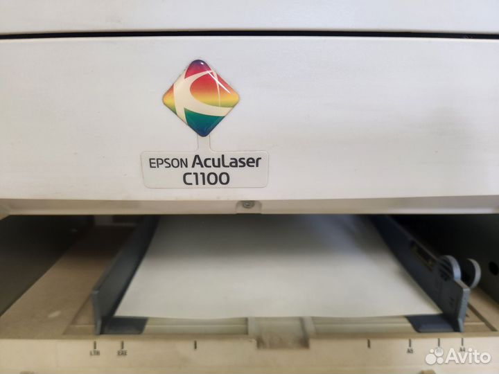 Цветной лазерный принтер Epson AcuLaser C1100