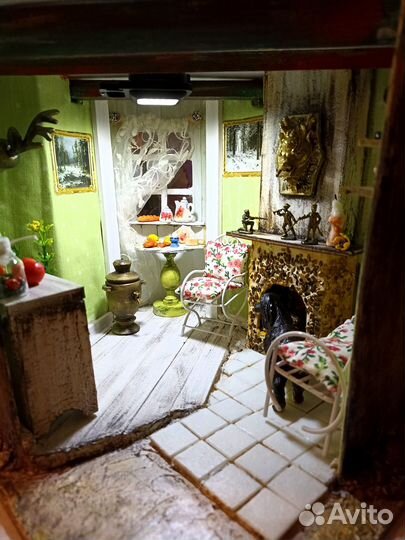 Кукольный дом ручной работы с освещением