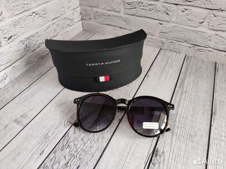 Tommy Hilfiger новые оригинальные очки из США
