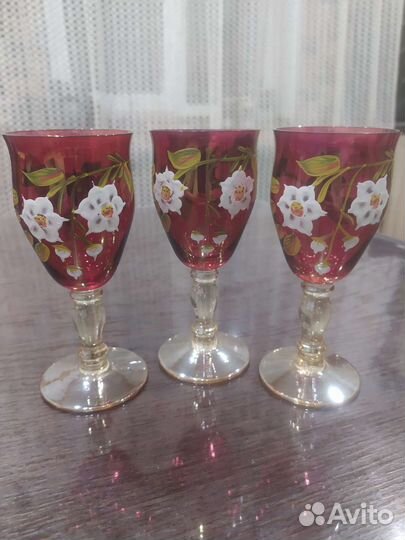 Бокалы для вина