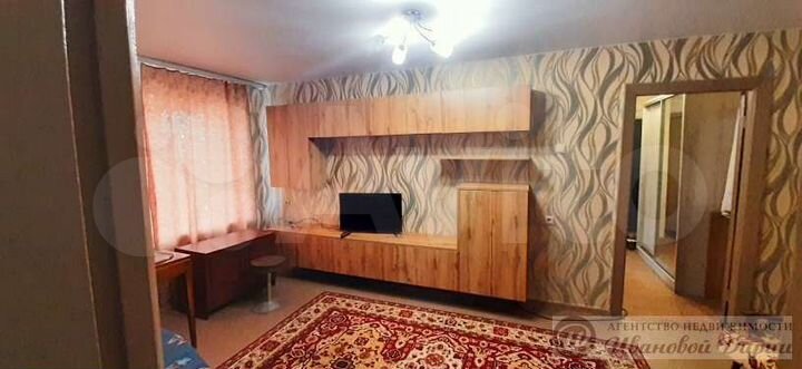 4-к. квартира, 64 м², 2/5 эт.