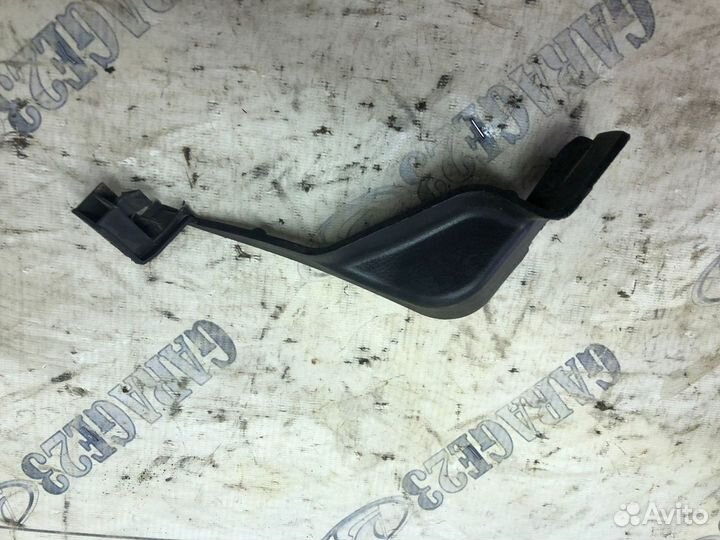 Накладка крепления сидения Nissan Murano z50