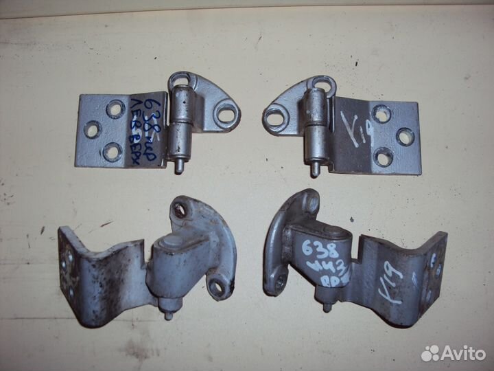 Петля двери Мерседес Вито 638 Vito W638