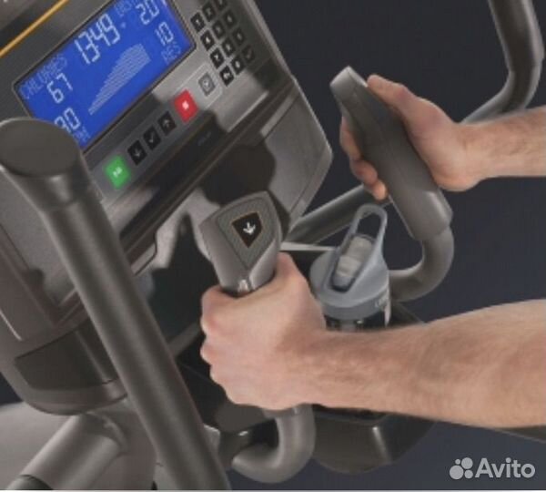 Matrix E30XR Эллиптический эргометр, 2041