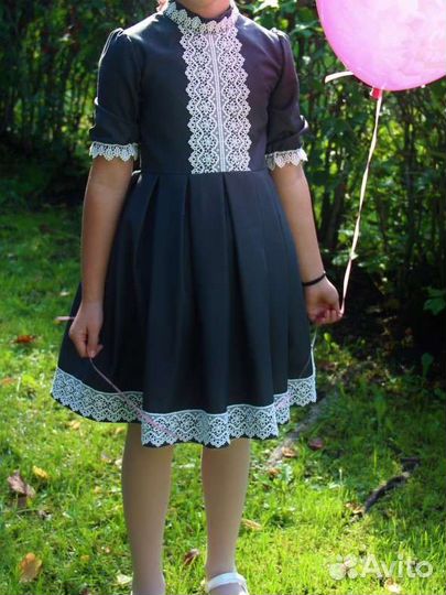 Платье школьное серое