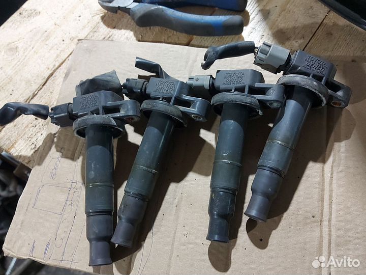 Катушка зажигания Toyota Yaris 2002