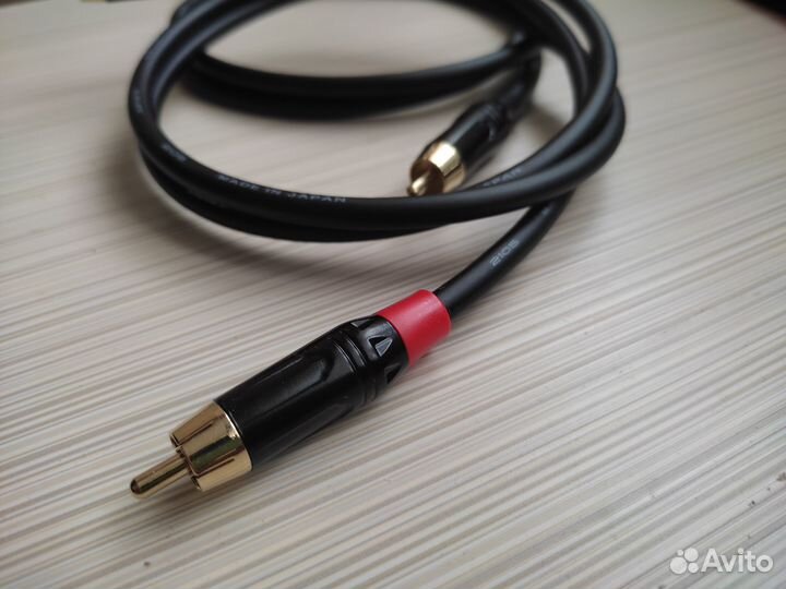 Межблочная коммутация Canare (Japan) RCA-RCA пара