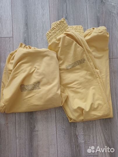 Спортивный костюм женский