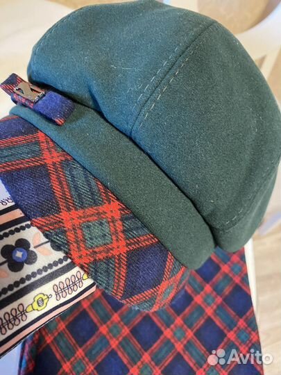 Кепка с шарфом