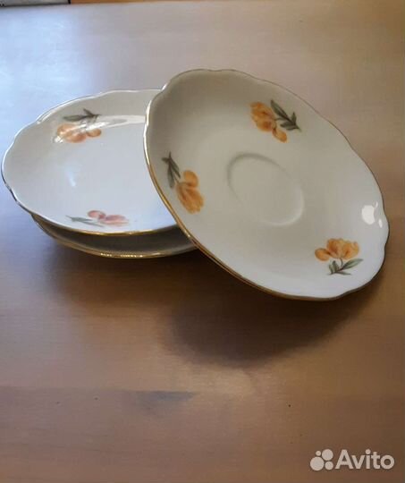 Посуда гдр Kahla. Кофейные блюдца 3 шт