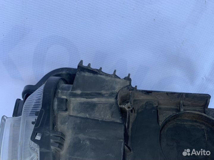 Фара левая Ford kuga 2