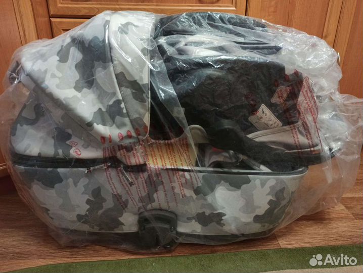 Прогулочная коляска adamex reggio 2в1