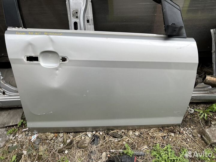 Дверь передняя правая Ford Focus 2 рестайлинг