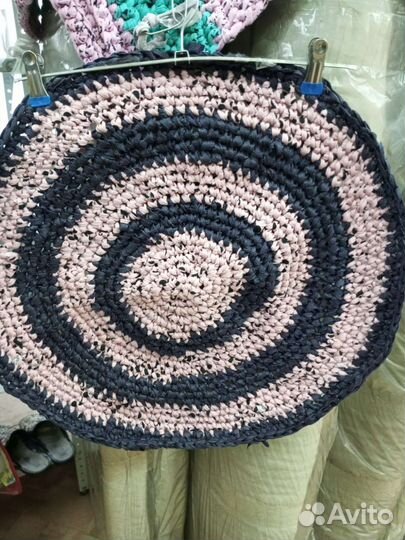 Коврик ручной работы