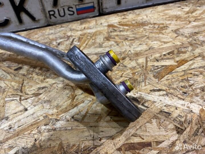 Трубка кондиционера Bmw X5 E70 3.0 2011