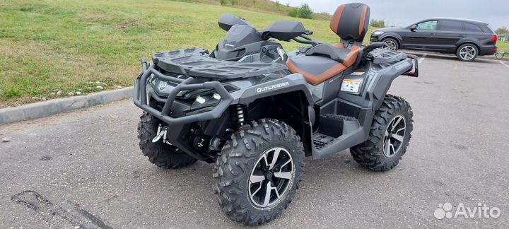 Новый квадроцикл BRP CAN-AM outlander LTD 1000R