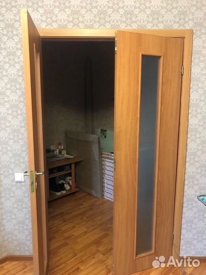 Двери межкомнатные с коробкой б/у
