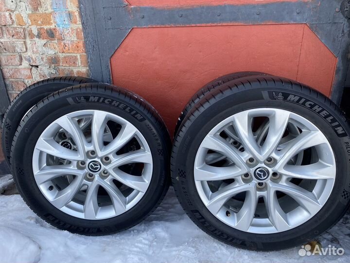 Комплект летних колес Michelin R19 с дисками